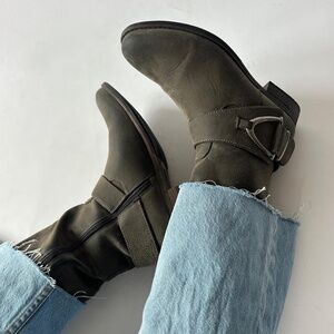 Knee High Boots Faux Leather Gray Size 9